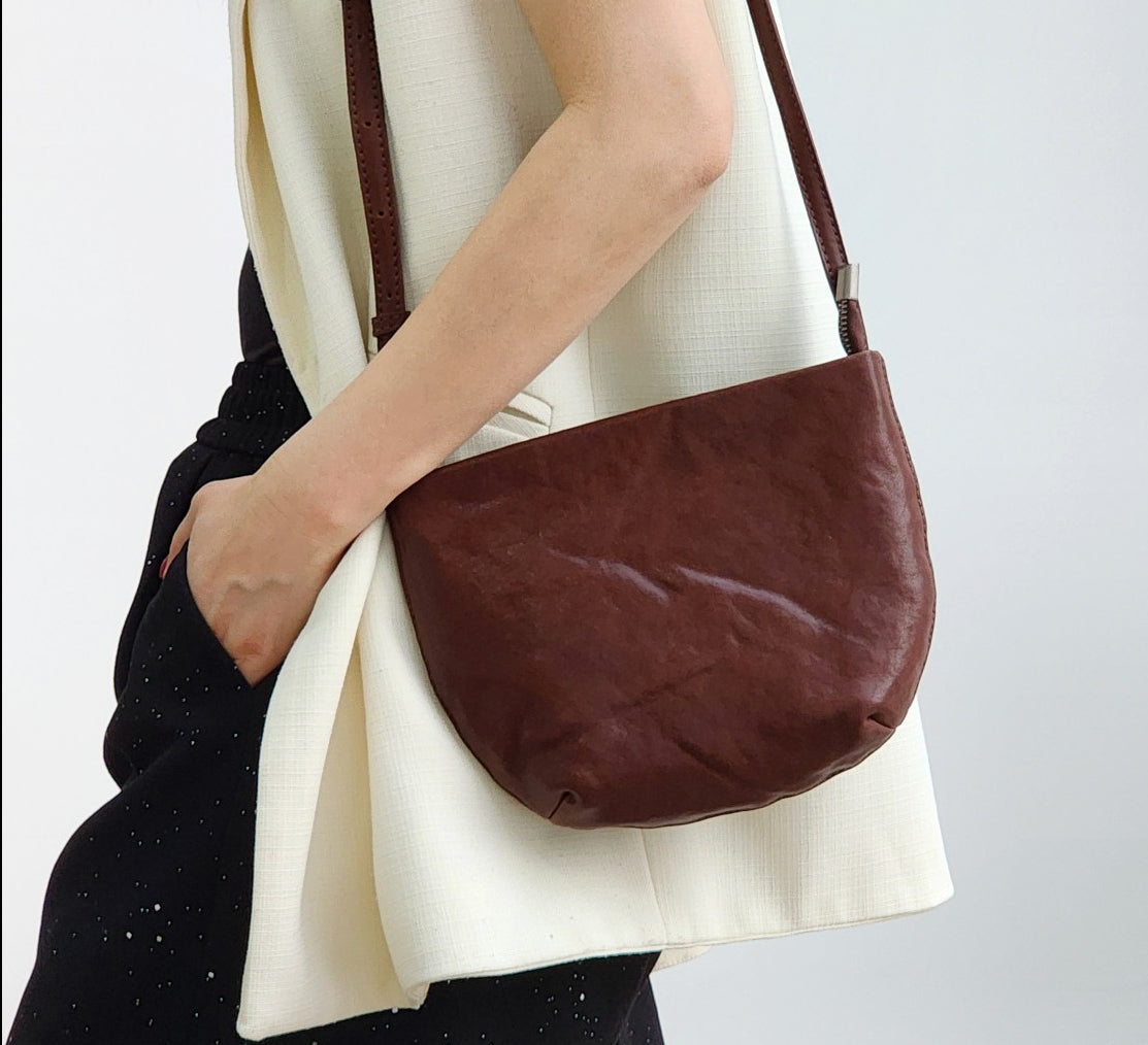 Malinsu soft face armpit crossbody bag